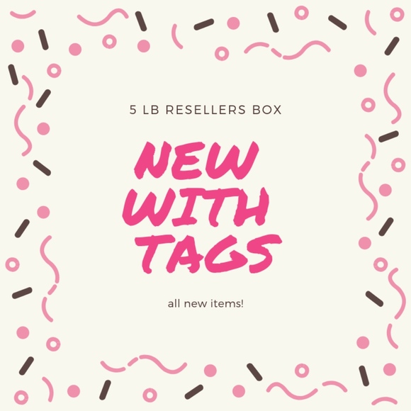 NWT Resellers Mystery Box Womens S - 3X - Picture 1 of 2